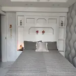 Brasil Compartilhado Sala E Cosinha Quarto Privativo Moderno Economico