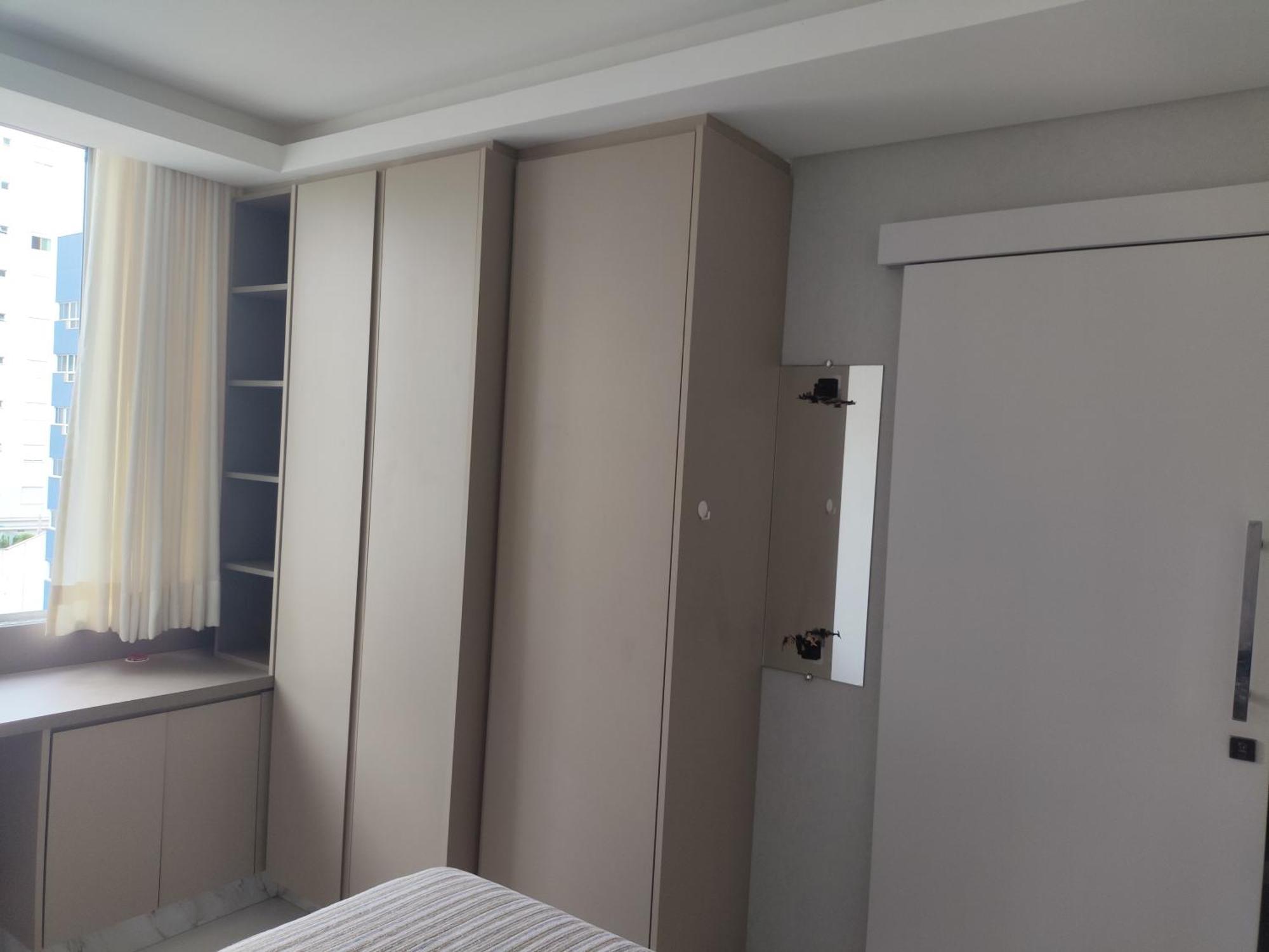 Brasil Compartilhado Sala E Cosinha Privativo Moderno Economico * Balneario Camboriu